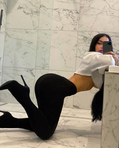 Джина Сэвидж