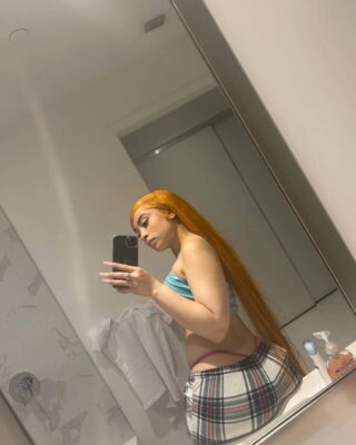 Айсис Гастон