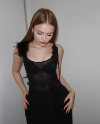 Милана Стар